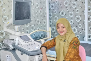 dr. Rahmi Utami, Sp.OG, Dokter Kandungan Perempuan Terpopuler di Sumenep