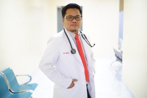 dr. Abdur Rohman, Sp.PD, Inilah Dokter Spesialis Penyakit Dalam Lamongan