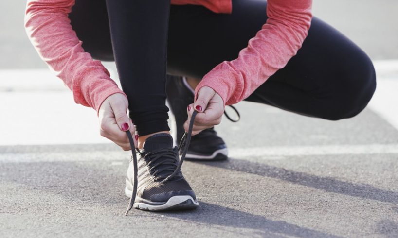 Cara Pintar Pilih Sepatu Lari agar Pas di Kaki