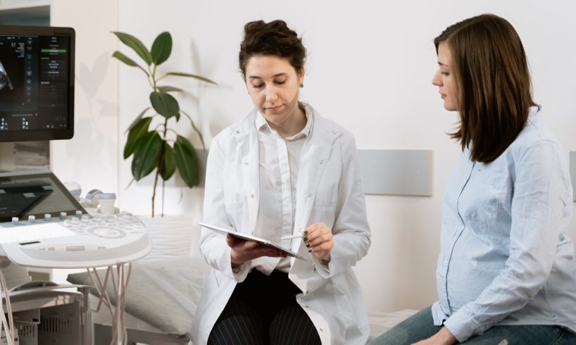 dokter kandungan perempuan Lamongan