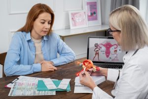 dokter kandungan perempuan Surabaya