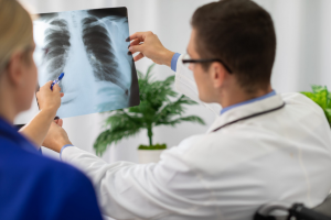 Praktek Dokter Spesialis Paru Sragen, Catat Jadwalnya!